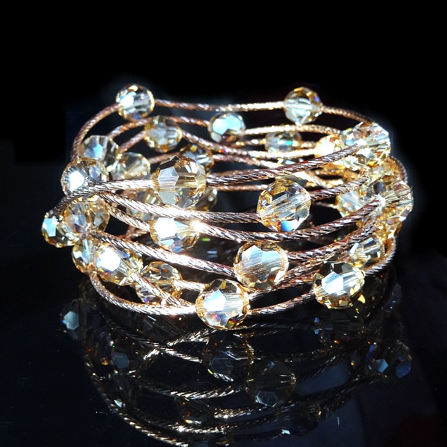 KY.COM：偏爱老将？盘点老妇人5大30+引援 中超旧将在列(图2)