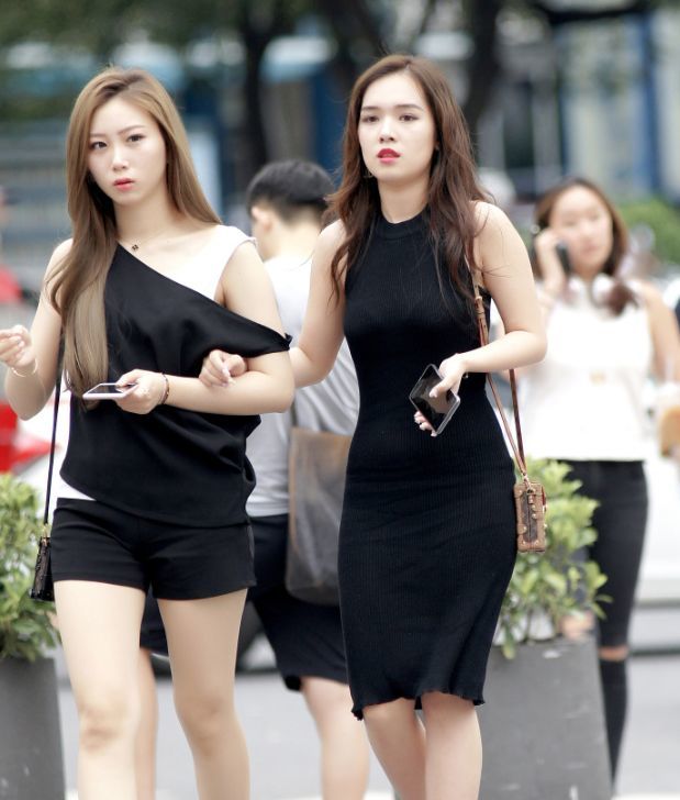 SCOB建筑和景观设计事务所在西班牙巴塞罗那设计的滑板公园-