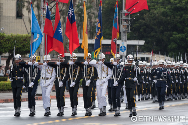 “ky开元集团”“UI”这个行业如何，薪资待遇真的很高吗？