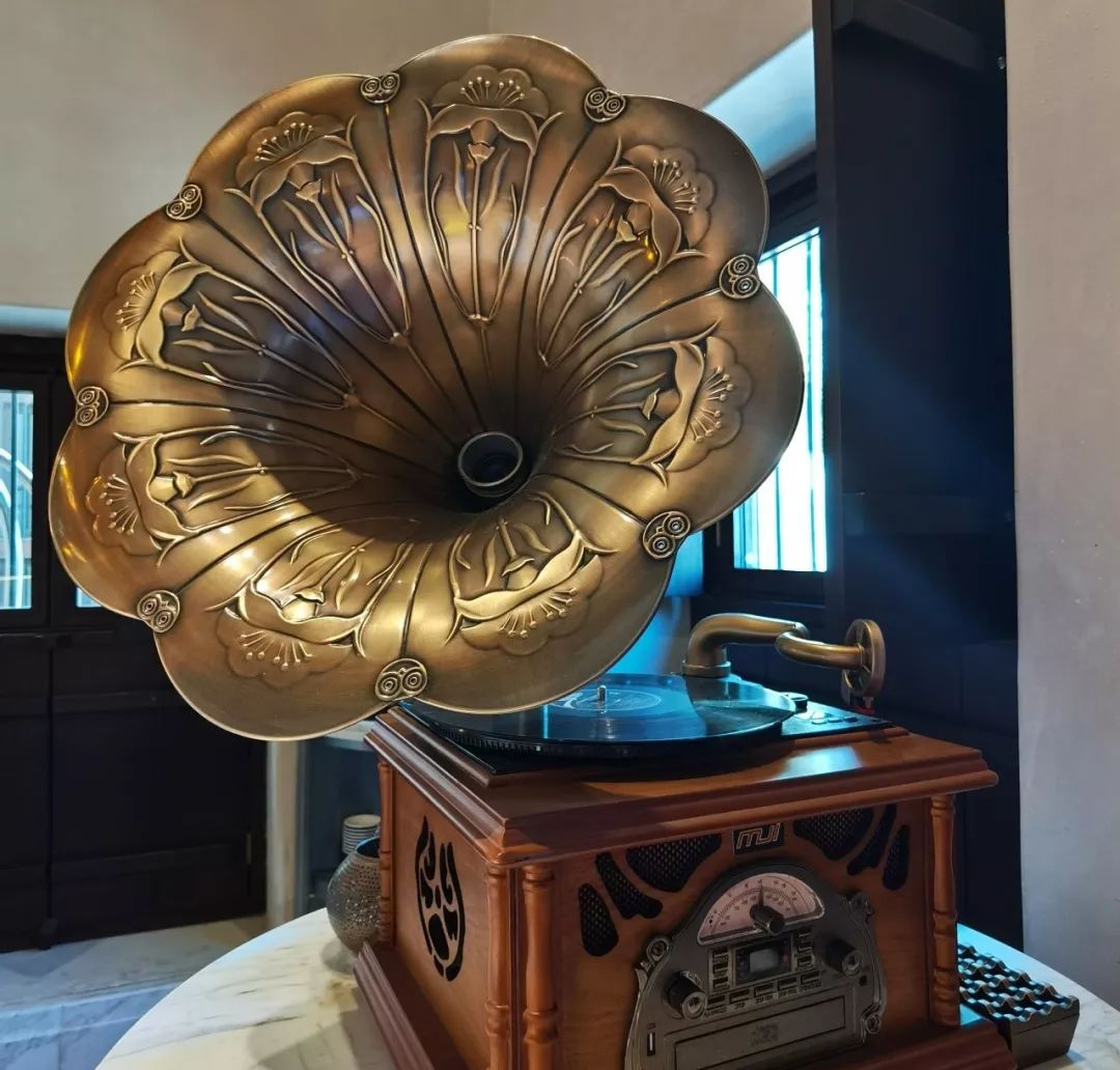 kycom-尼昂:梦想加盟英超,希望证明自己(图1) kycom-尼昂:梦想加盟英超,希望证明自己(图1)